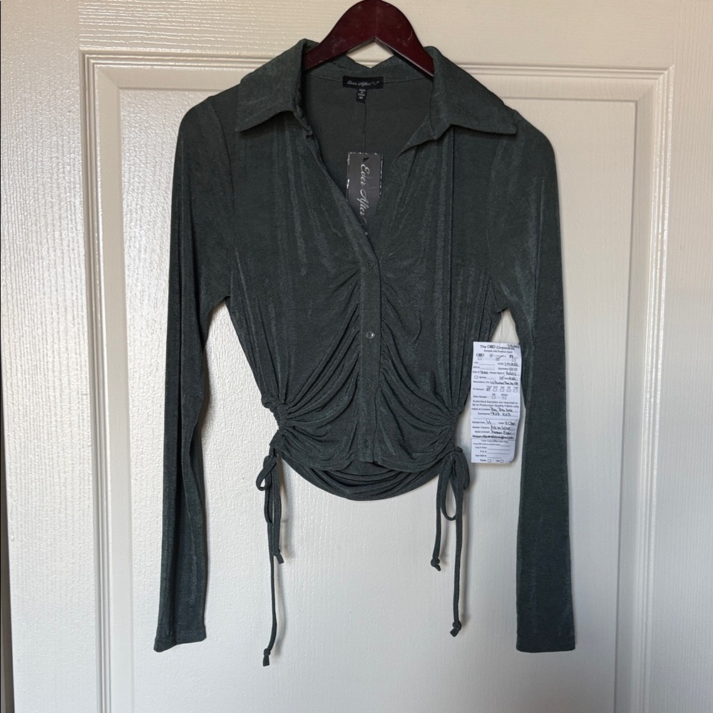 Elegant Dark Gray Ruched Button Down Shirt